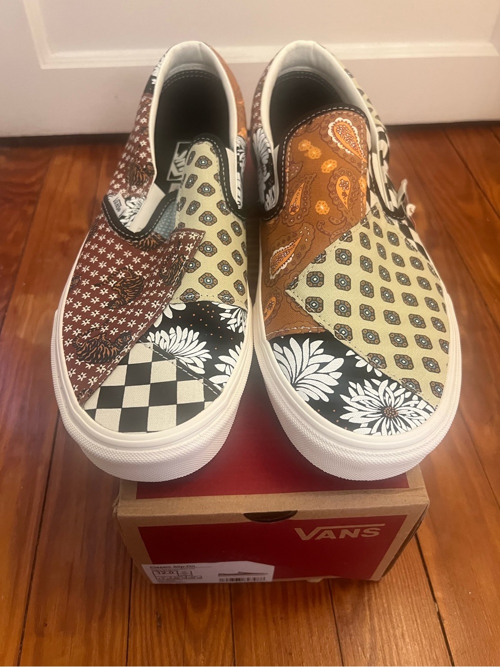 Vans Classic Slip-On Tiger Patchwork Shoes | Men’s Size 12 | New in Box